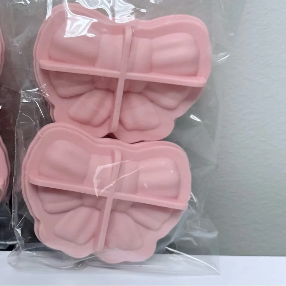 New Set of 4 Pink Bow Ice Molds from Target Bullseye Playground 2026 Collection